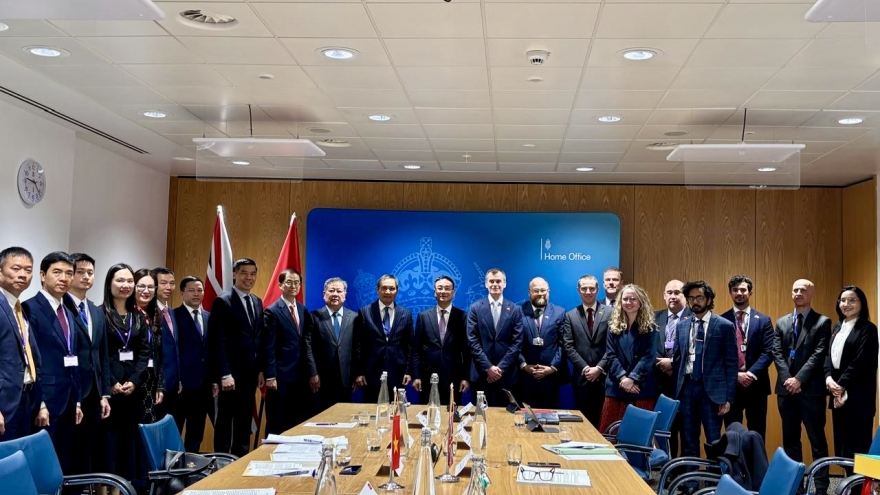 Vietnam and UK step up cooperation to curb illegal migration